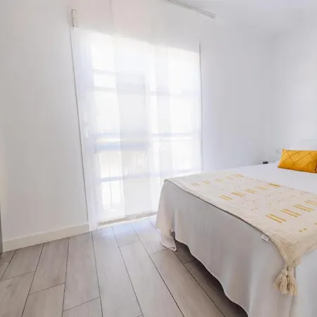 Lightbooking La Ostra Chiclana Apartment